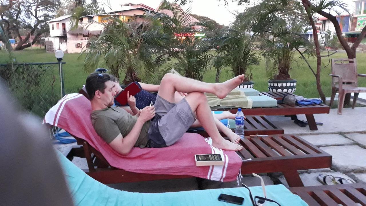 Traveller'S Home Hotel Tissamaharama Luaran gambar